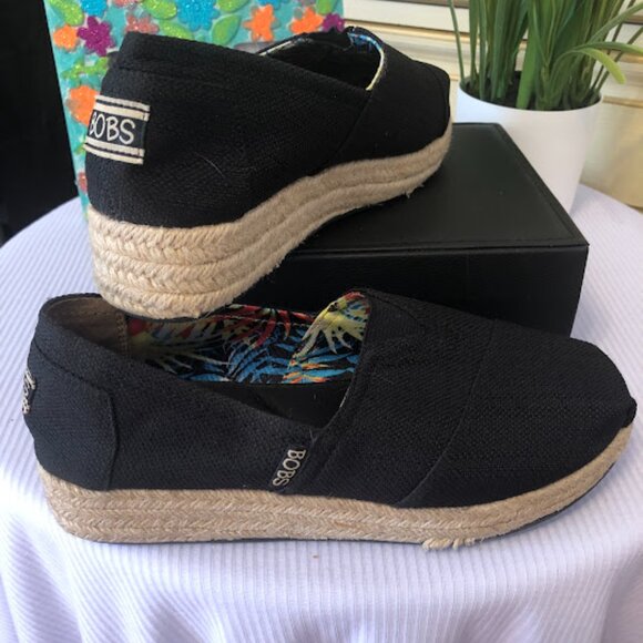 Skechers BOBS Black Espadrille Slip On Wedge Heel in Women's 8M - Picture 4 of 16